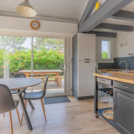 Maison Plage, 3 Pieces, 5 Personnes - Fr-1-521-175 Holiday home *